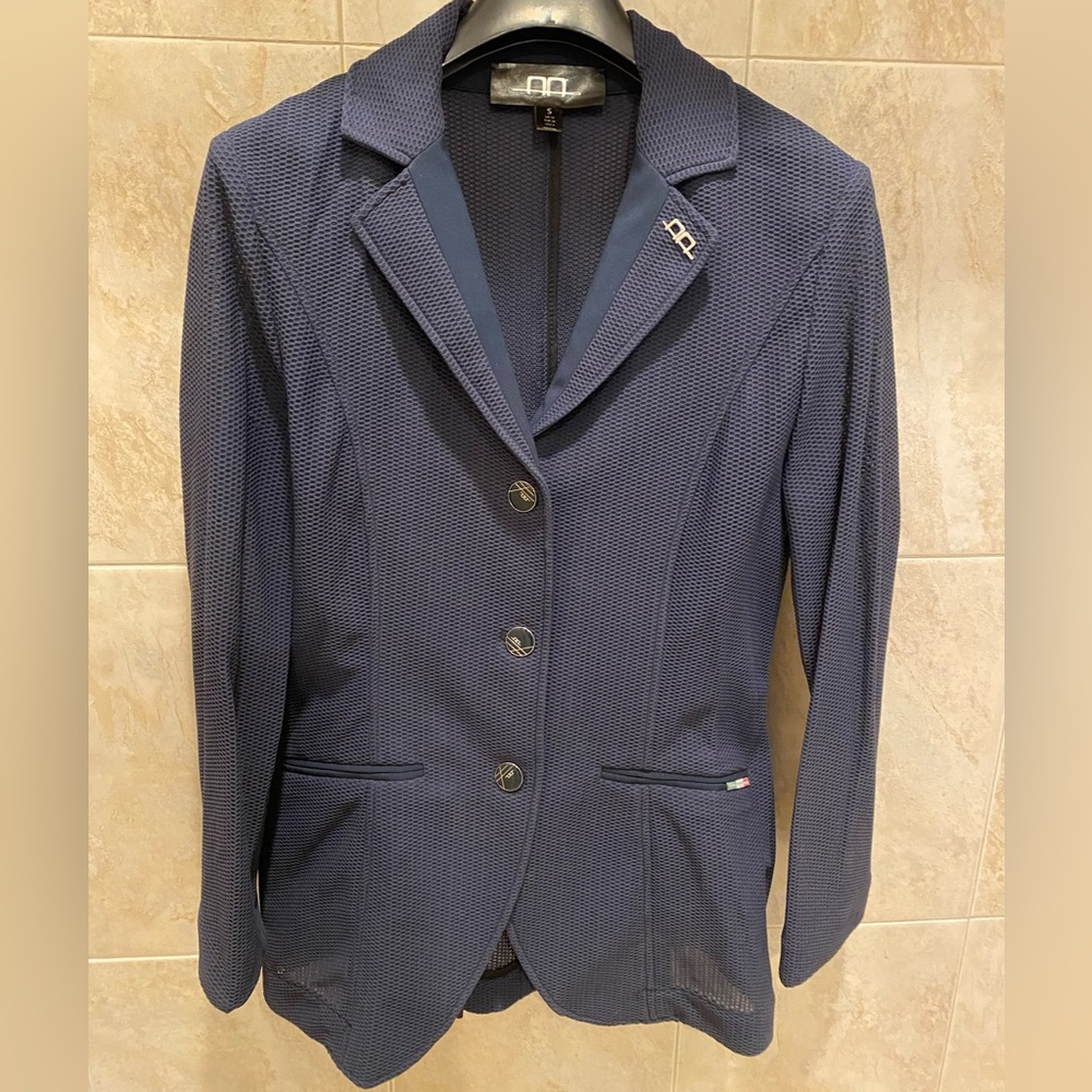 AA Platinum MotionLite Show Coat Navy S